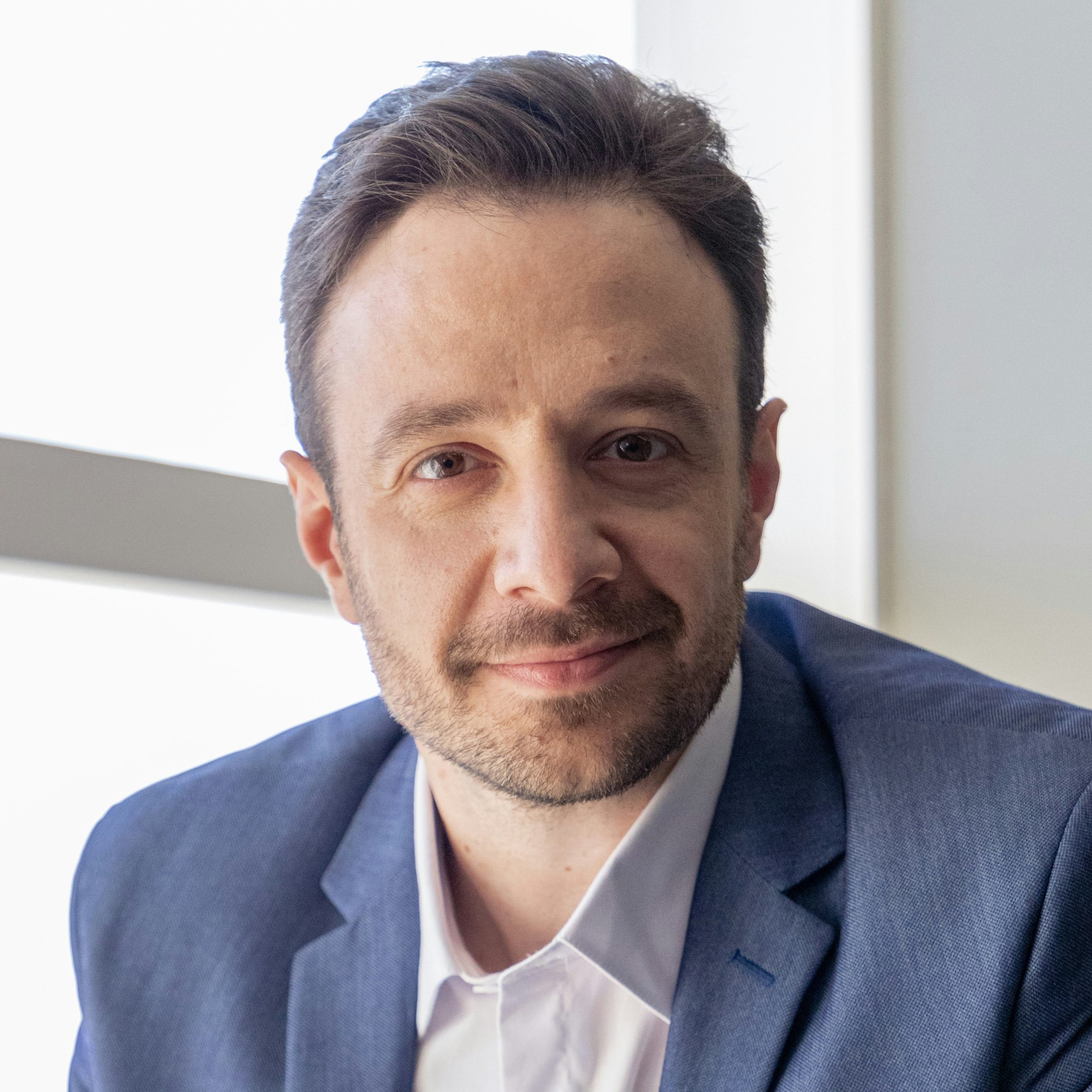 Daniel P., CEO